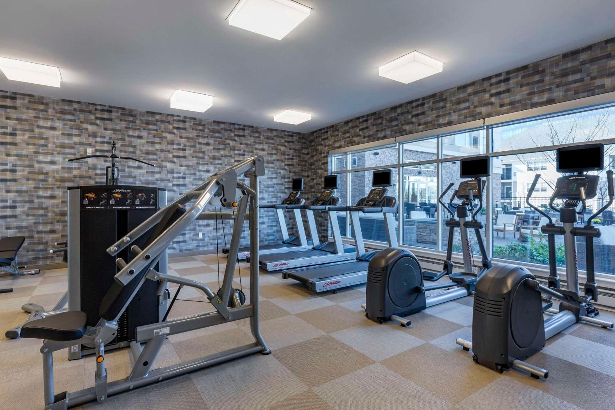 Cambria Hotel Manchester South Windsor Extérieur photo