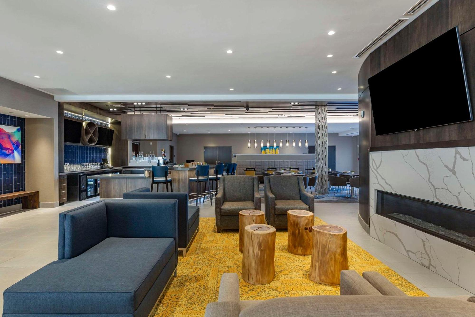 Cambria Hotel Manchester South Windsor Extérieur photo